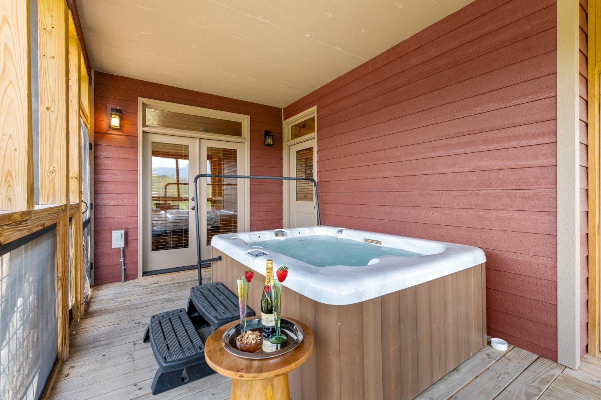 3 Lazy Bears Chalet Gatlinburg Exterior photo